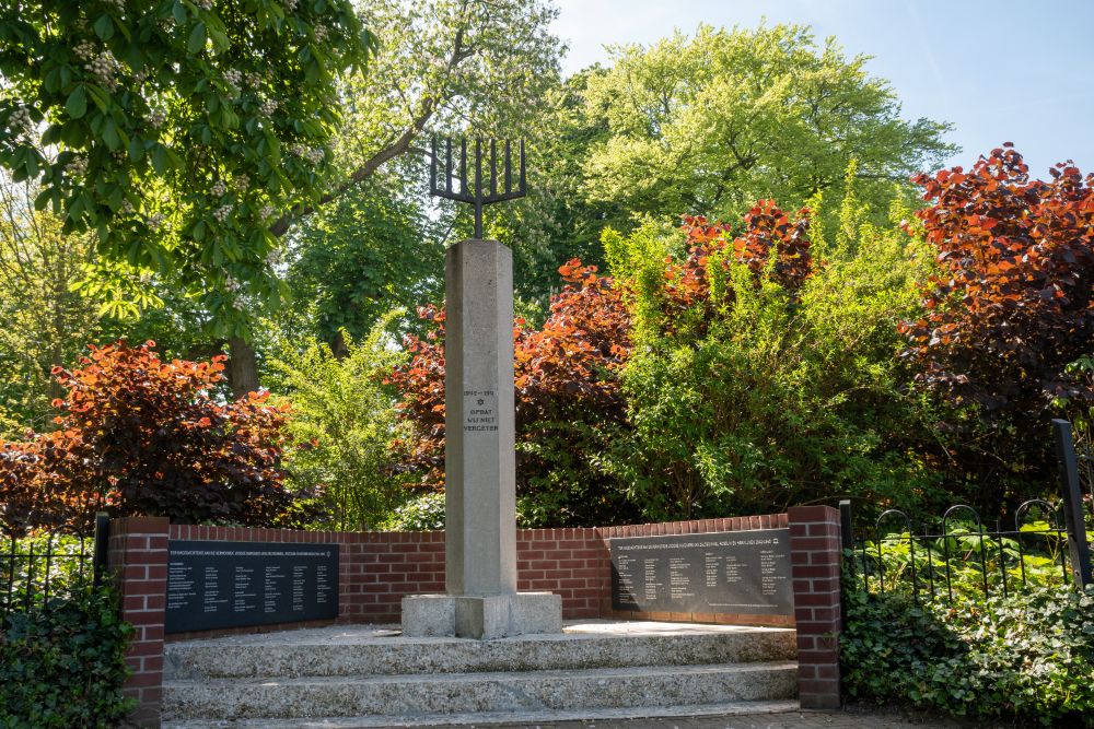Namenmonument Zaltbommel kl