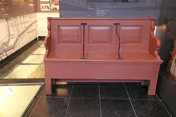 Synagogebankjes kl